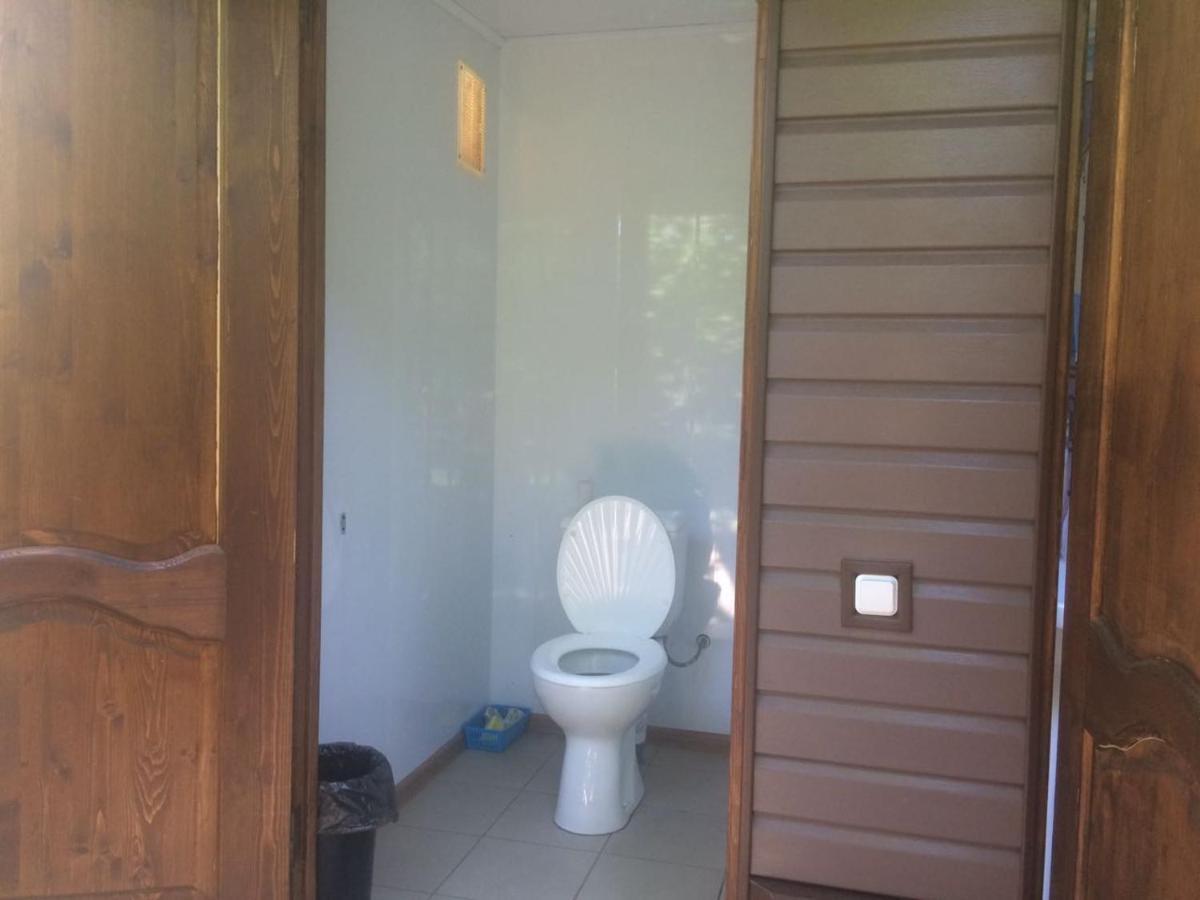 Guest House Yuzhnaya Palmira ピツンダ エクステリア 写真